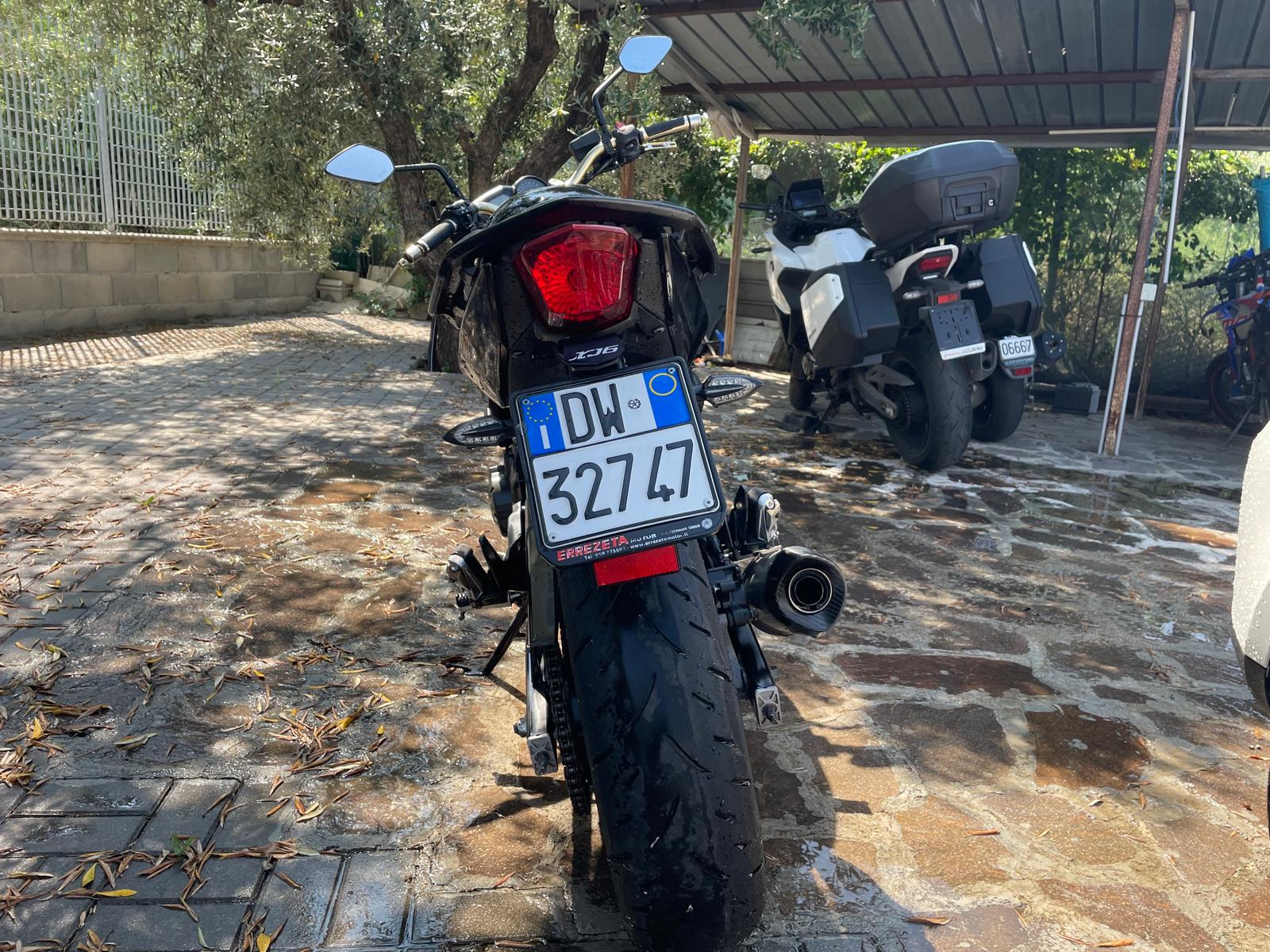 Yamaha XJ6 – Anno 2012 – 600 cc 